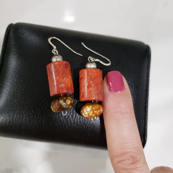 Women's authentic coral stone and earth tone, silver fish hook earrings, new. - Picture 3 of 9